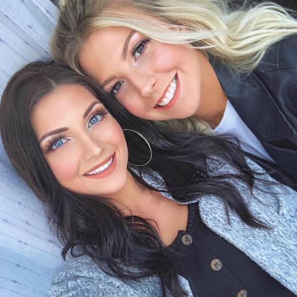 Meet your Posher, Kendall - Picture 1 of 1